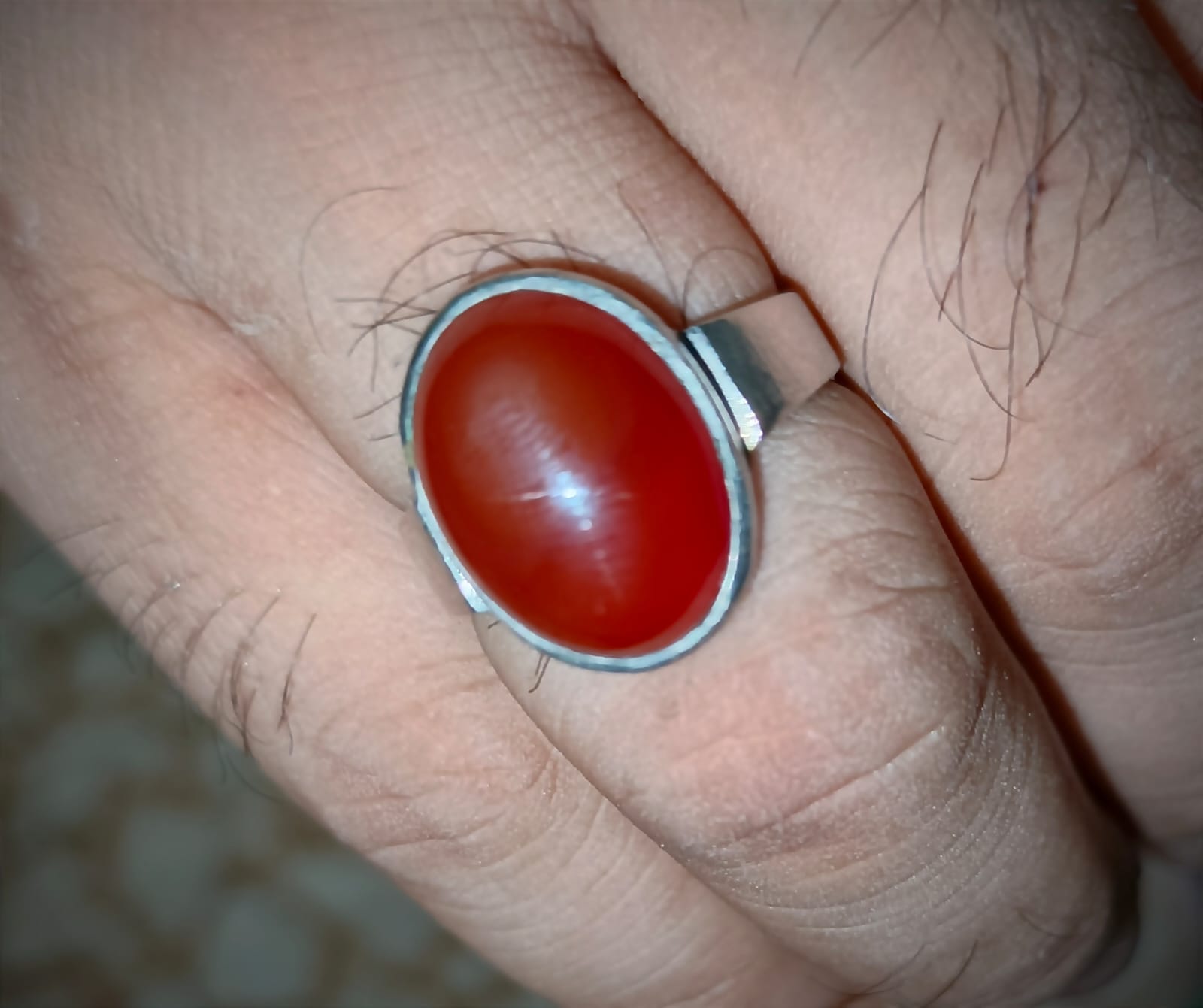 লাল আকিক পাথরের আংটি প্রিমিয়াম